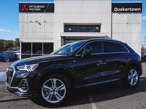 2024 Audi Q3 45 S line Premium