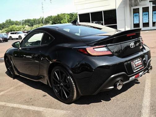 2023 Toyota GR86 Premium