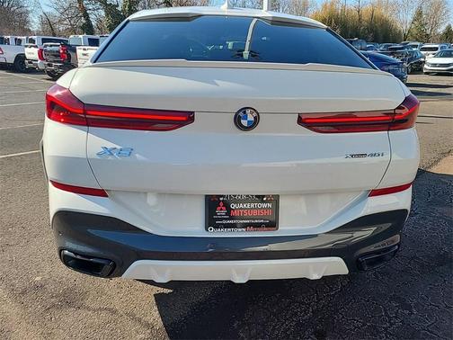 2022 BMW X6 xDrive40i