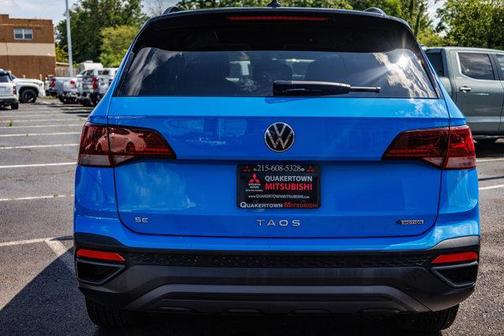 2024 Volkswagen Taos 1.5T SE Black