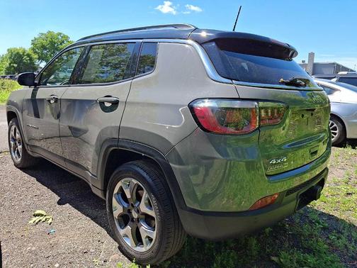 Sting Gray Clearcoat 2020 Jeep Compass Limited
