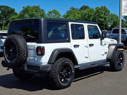 Bright White Clearcoat 2022 Jeep Wrangler Unlimited Sport