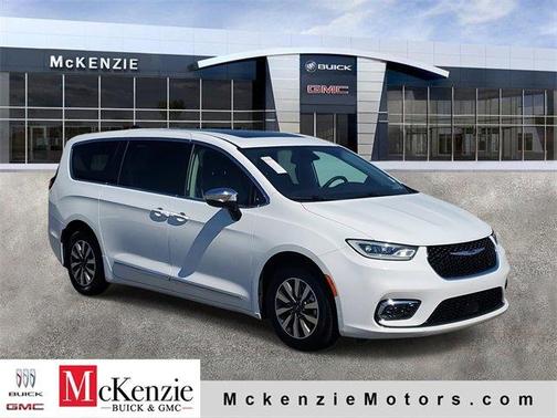 2023 Chrysler Pacifica Hybrid Limited