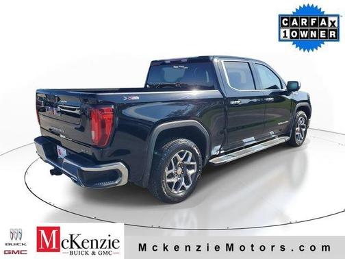 Black 2023 GMC Sierra 1500 SLT