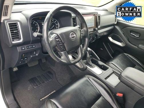 White 2023 Nissan Frontier SV