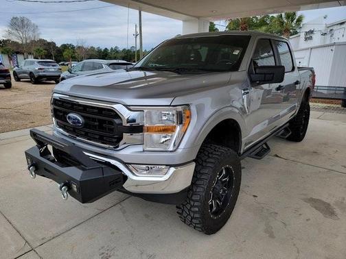 Photo 3 of 27 of 2021 Ford F-150 XLT