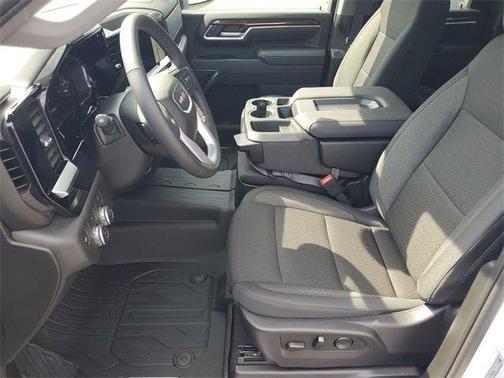 2026 GMC Sierra 2500 SLE