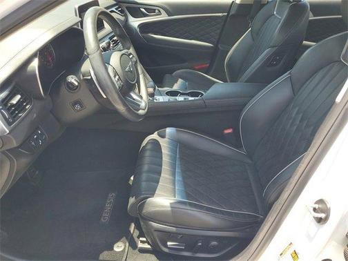 2021 Genesis G70 2.0T
