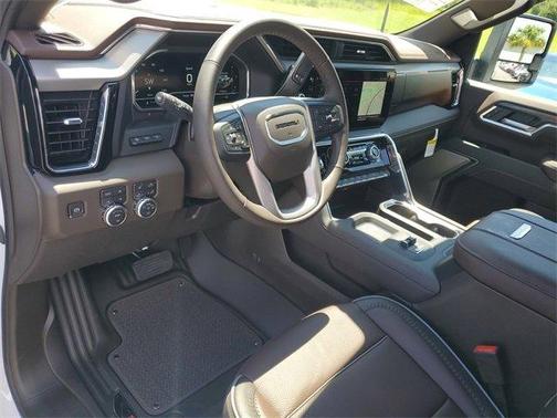 2025 GMC Sierra 2500 Denali