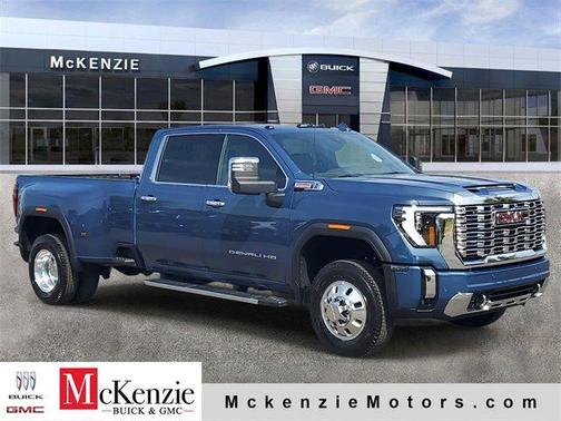 2025 GMC Sierra 3500 Denali