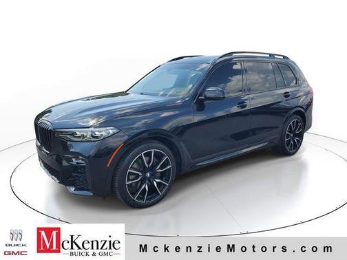 Black 2021 BMW X7 xDrive40i