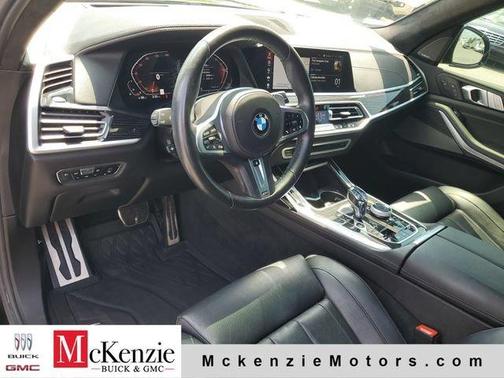 Black 2021 BMW X7 xDrive40i