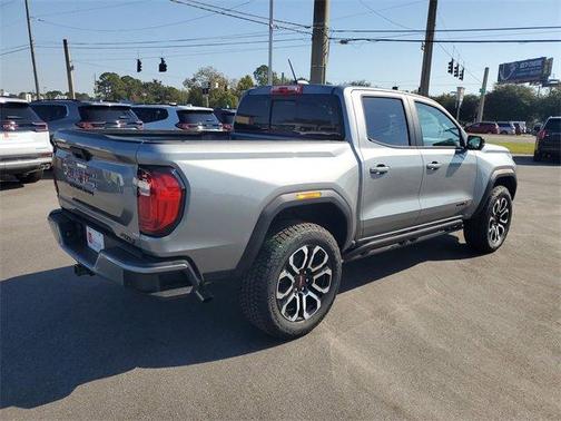 2025 GMC Canyon AT4