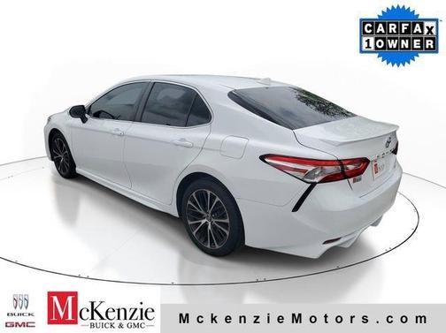 White 2020 Toyota Camry SE