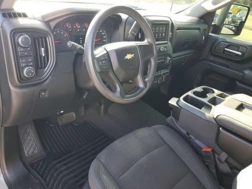 2024 Chevrolet Silverado 2500 Custom