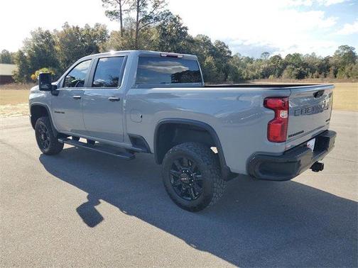 2024 Chevrolet Silverado 2500 Custom