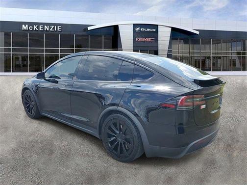 2022 Tesla Model X Base