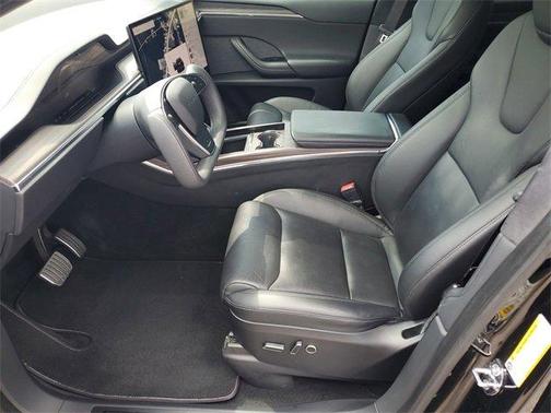 2022 Tesla Model X Base