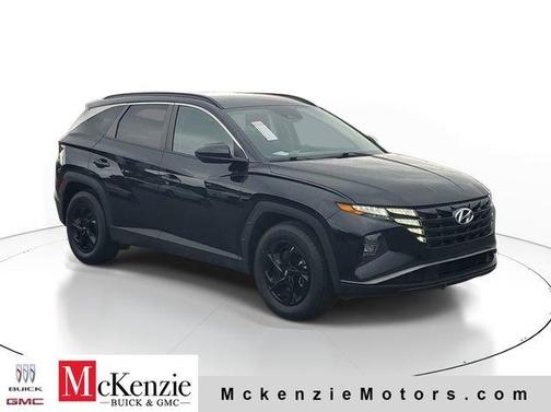 Black 2024 Hyundai TUCSON SEL