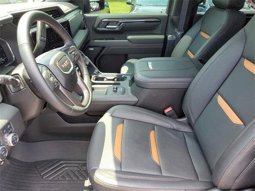 2025 GMC Sierra 2500 AT4