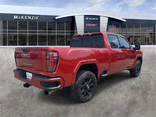 2025 GMC Sierra 2500 AT4