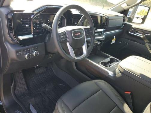 2026 GMC Sierra 3500 SLT