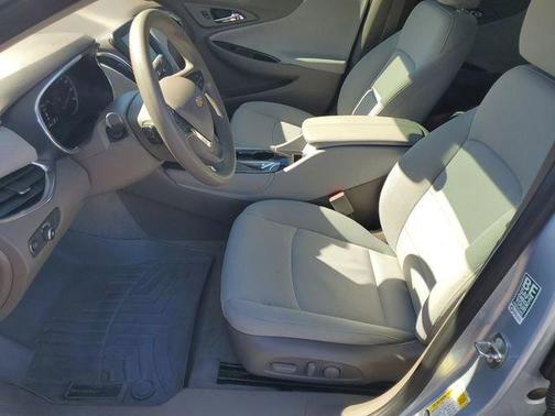 2017 Chevrolet Malibu 1LT