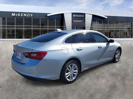 2017 Chevrolet Malibu 1LT