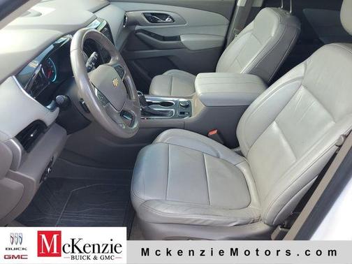 White 2018 Chevrolet Traverse LT Leather