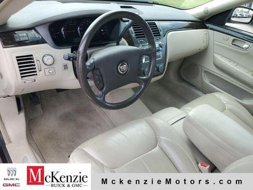Maroon 2008 Cadillac DTS W/1SB