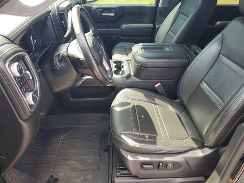 Black 2020 GMC Sierra 2500 Denali