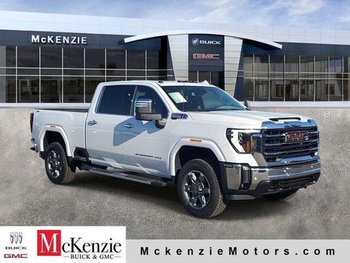 2026 GMC Sierra 3500 SLT