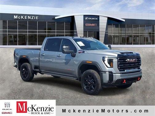 2025 GMC Sierra 2500 AT4