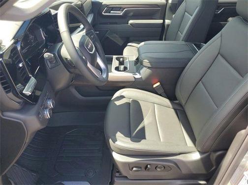 2025 GMC Sierra 2500 SLT