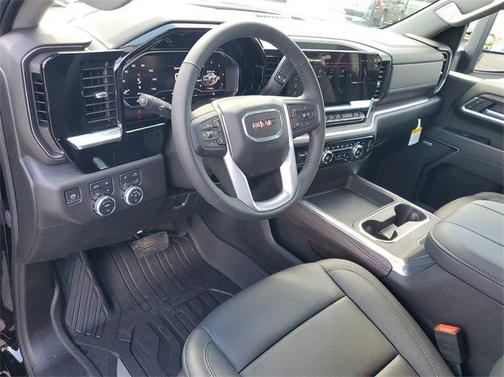 2025 GMC Sierra 2500 SLT