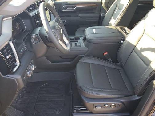 2026 GMC Sierra 3500 Denali