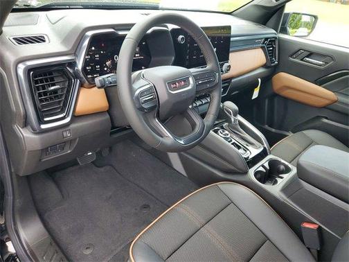 2025 GMC Canyon AT4