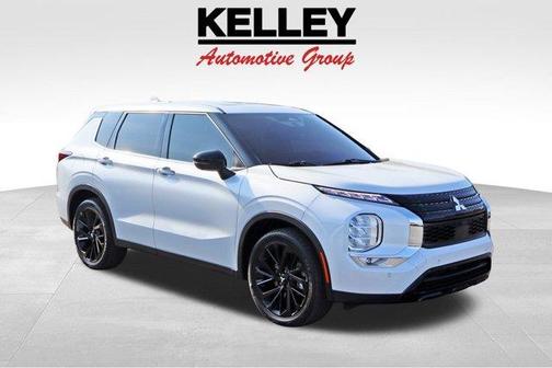 2023 Mitsubishi Outlander SEL Black Edition