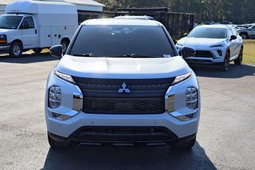 2023 Mitsubishi Outlander SEL Black Edition