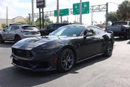2024 Ford Mustang Dark Horse
