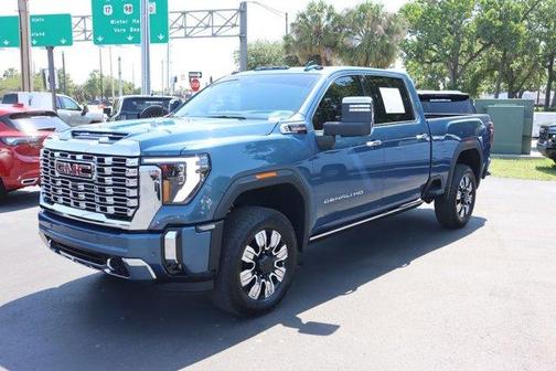 2025 GMC Sierra 2500 Denali