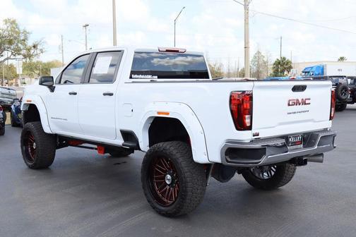 2024 GMC Sierra 2500 Pro