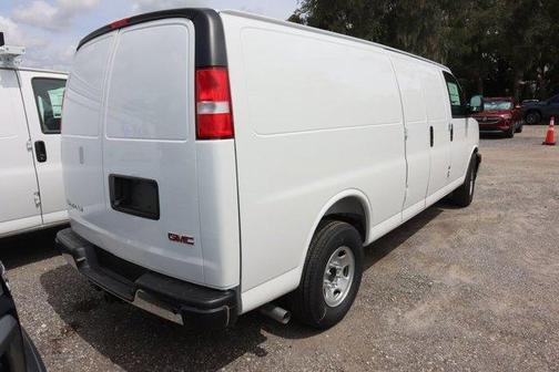 2025 GMC Savana 2500 Work Van