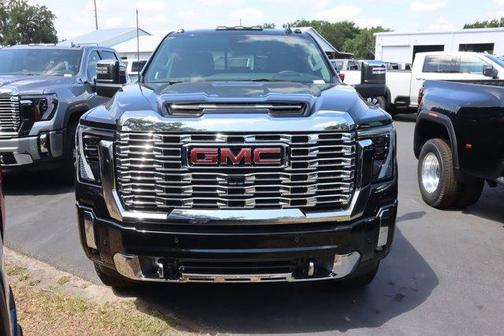 2025 GMC Sierra 2500 Denali