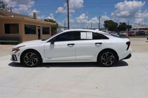 2025 Kia K5 GT-Line