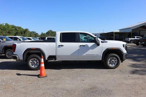 2025 GMC Sierra 2500 Pro