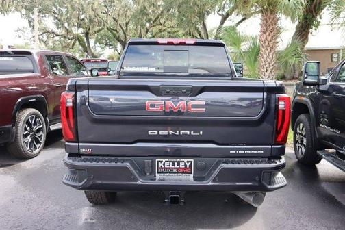 2025 GMC Sierra 2500 Denali