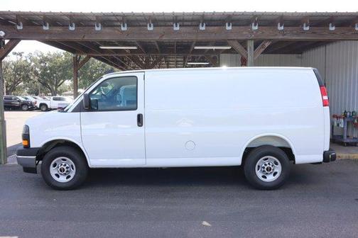 2025 GMC Savana 2500 Work Van