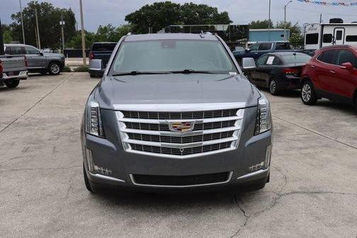 2020 Cadillac Escalade Luxury