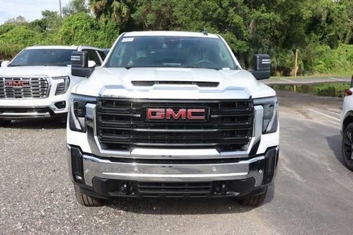 2026 GMC Sierra 2500 Pro